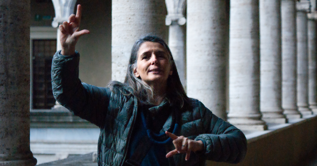 Cartoline da Palazzo Venezia in LIS – Lingua dei Segni italiana